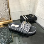 CHANEL 2022 early spring latest honey slippers fashion versatile series imported sheepskin cushioned feet