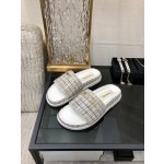 CHANEL 2022 early spring latest honey slippers fashion versatile series imported sheepskin cushioned feet