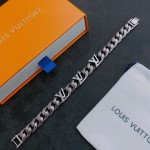 Louis Vuitton vintage silver bracelet couple's version 22cm20cm18cm changeable length