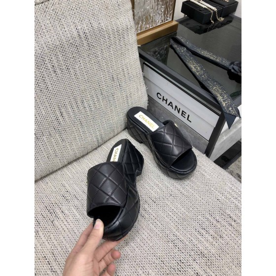 CHANEL 2022 early spring latest slope heel slippers fashionable and versatile series wear-resistant rubber outsole