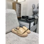CHANEL 2023 spring and summer latest electric embroidery honey slippers Imported leather outsole