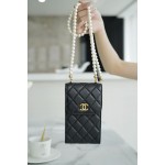 𝗖𝗛𝗔𝗘𝗡𝗟✦2021 𝗦𝘀 New for spring and summer Artificial pearls and calfskin body Pearl phone bag