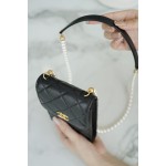 𝗖𝗛𝗔𝗘𝗡𝗟✦2021 𝗦𝘀 New for spring and summer Artificial pearls and calfskin body Pearl phone bag
