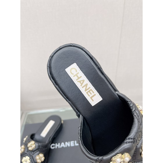 CHANEL water table thick bottom pearl flower slippers original rubber sole