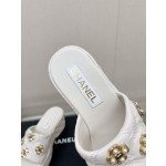 CHANEL water table thick bottom pearl flower slippers original rubber sole