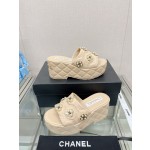 CHANEL water table thick bottom pearl flower slippers original rubber sole