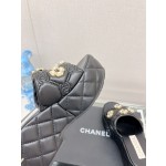 CHANEL water table thick bottom pearl flower slippers original rubber sole