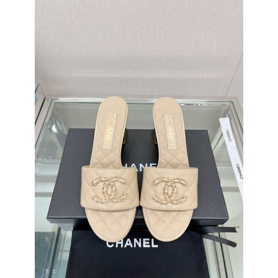 CHANEL 23Ss new diamond check chain double C buckle metal heel slippers sheepskin lining