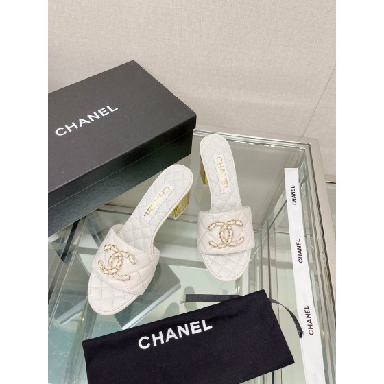 CHANEL 23Ss new diamond check chain double C buckle metal heel slippers sheepskin lining