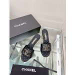CHANEL 23Ss new diamond check chain double C buckle metal heel slippers sheepskin lining