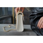 𝗖𝗛𝗔𝗘𝗡𝗟✦2021 Early Autumn New Double Ball Phone Bag 🤍 White