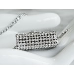 𝗖𝗛𝗔𝗘𝗡𝗟✦ Flowing rhinestone 𝟮𝟮𝗣 rhinestone metal necklace bag