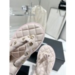 CHANEL summer new bread flip-flops clip toe flip-flops beach sandals