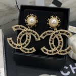 CHANEL🇫🇷Xiaoxiang Swarovski crystal diamond leather string letter pearl earrings earrings