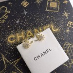 CHANEL🇫🇷Xiaoxiang imported square diamond camellia letter pearl earrings earrings jewelry