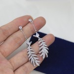 CHANEL🇫🇷Xiaoxiang Hollow Feather Stud Earrings Full Diamond Version Silver Needle