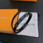 Louis Vuitton cowhide bracelet 🇷🇼 Couple's version