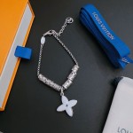 Louis Vuitton Classic Bracelet Cuban Chain Collection Vintage Silver Bracelet Size 22cm20cm18cm Changeable length