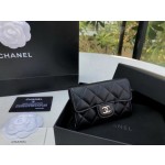 𝗖𝗛𝗔𝗘𝗡𝗟𝗖𝗖𝗹𝗮𝘀𝗶𝗰𝗙𝗹𝗮𝗽𝗽𝗽 adopts the "GR" first-class lambskin classic card package • • Black silver