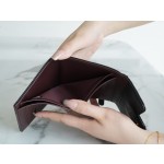 𝗖𝗛𝗔𝗘𝗡𝗟✦ 𝗖𝗹𝗮𝘀𝗶𝗰 𝗙𝗹𝗮𝗽 Italy 🇮🇹 import "GR" original imperial lambskin 🐑 classic trifold wallet black sheep gold