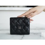 𝗖𝗛𝗔𝗘𝗡𝗟✦ 𝗖𝗹𝗮𝘀𝗶𝗰 𝗙𝗹𝗮𝗽 Italy 🇮🇹 import "GR" original imperial lambskin 🐑 classic trifold wallet black sheep silver