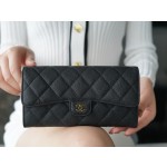 𝗖𝗛𝗔𝗘𝗡𝗟✦ 𝗖𝗹𝗮𝘀𝗶𝗰 𝗙𝗹𝗮𝗽 Using French 🇫🇷 import "𝗛𝗮𝘀𝘀𝘀" original calf leather 🐂 Classic two-fold long clip Black cow gold