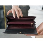 𝗖𝗛𝗔𝗘𝗡𝗟✦ 𝗖𝗹𝗮𝘀𝗶𝗰 𝗙𝗹𝗮𝗽 Using French 🇫🇷 import "𝗛𝗮𝘀𝘀𝘀" original calf leather 🐂 Classic two-fold long clip Black cow gold