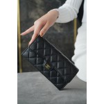 𝗖𝗛𝗔𝗘𝗡𝗟✦ 𝗖𝗹𝗮𝘀𝗶𝗰 𝗙𝗹𝗮𝗽 Using Italian 🇮🇹 import "𝗚𝗥" original lambskin 🐑 classic two-fold long clip black cow gold