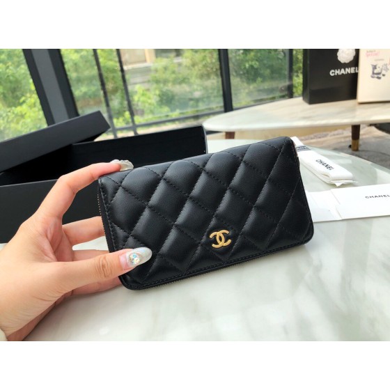 𝗖𝗛𝗔𝗘𝗡𝗟✦ 𝗖𝗹𝗮𝘀𝗶𝗰 𝗙𝗹𝗮𝗽 Exclusive channel Italy 🇮🇹 "GR" custom lambskin 🐑 zipper mid-length clip black gold