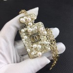 CHANEL🇫🇷Xiaoxiang Hollow Perfume Bottle Necklace