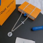 Louis Vuitton vintage silver necklace, couple's version, chain length 60 cm, changeable