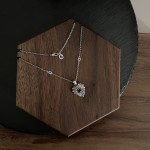 𝐆𝐮𝐜𝐜𝐢 925 Sterling Silver Interlocking Double G Black Shell Heart Necklace