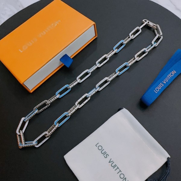 Louis Vuitton Rockabilly punk thai silver vintage silver necklace for couples with a 60cm chain length that can be changed