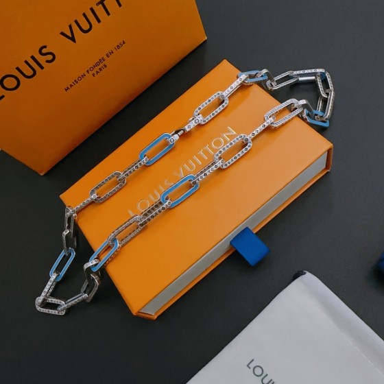 Louis Vuitton Rockabilly punk thai silver vintage silver necklace for couples with a 60cm chain length that can be changed