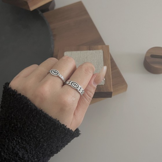 𝐆𝐮𝐜𝐜𝐢 925 sterling silver interlocking double G black enamel ring Size: 12# 14# 16# 18# 20# 22#