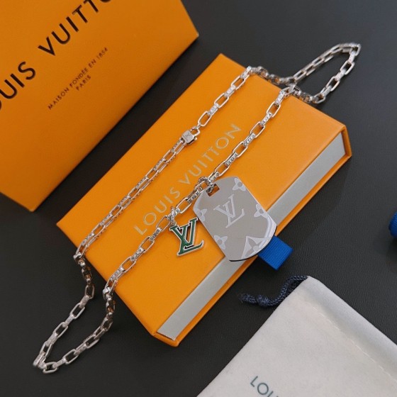Louis Vuitton Rockabilly punk thai silver vintage silver necklace for couples with a 60cm chain length that can be changed