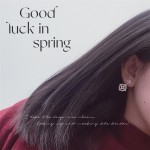 Louis Vuitton Lv new flower stud earrings