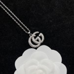 𝐆𝐮𝐜𝐜𝐢 Double G diamond-studded all-match necklace