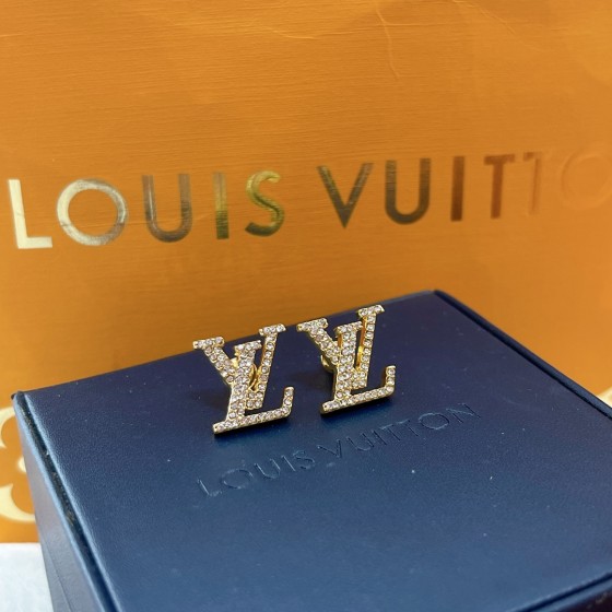 Louis Vuitton Spring/Summer LV monogram earrings in yellow gold and white gold