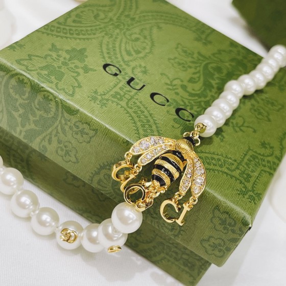 𝐆𝐮𝐜𝐜𝐢 necklace