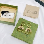 𝐆𝐮𝐜𝐜𝐢 new bee letter earrings