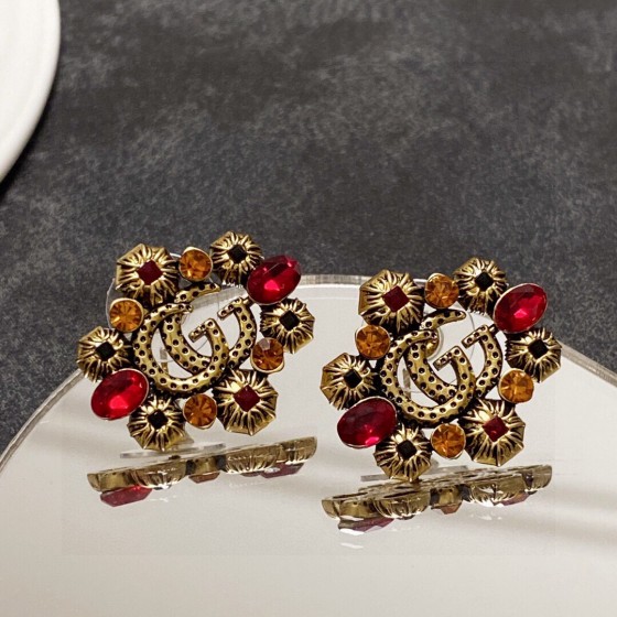 𝐆𝐮𝐜𝐜𝐢 Double G Stud Earrings