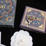 Dior CD letter pearl brooch