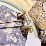 Dior cd letter pearl earrings earrings