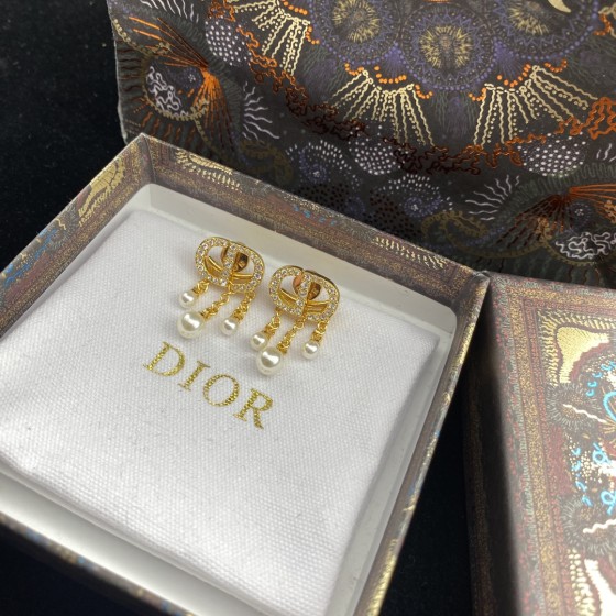 Dior stud earrings