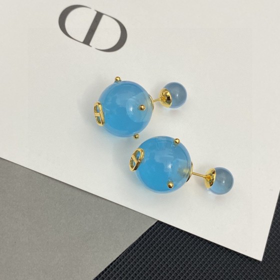 Dior second-hand earrings