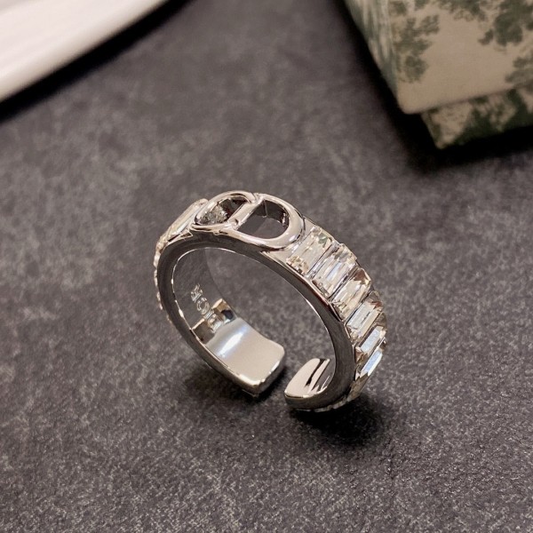Dior ring