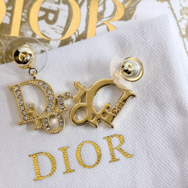 Dior stud earrings