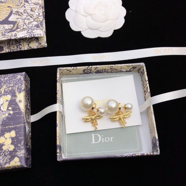 Dior stud earrings