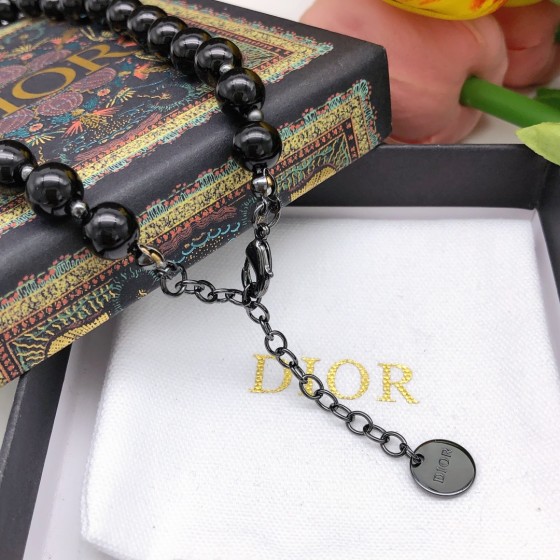 Dior necklace